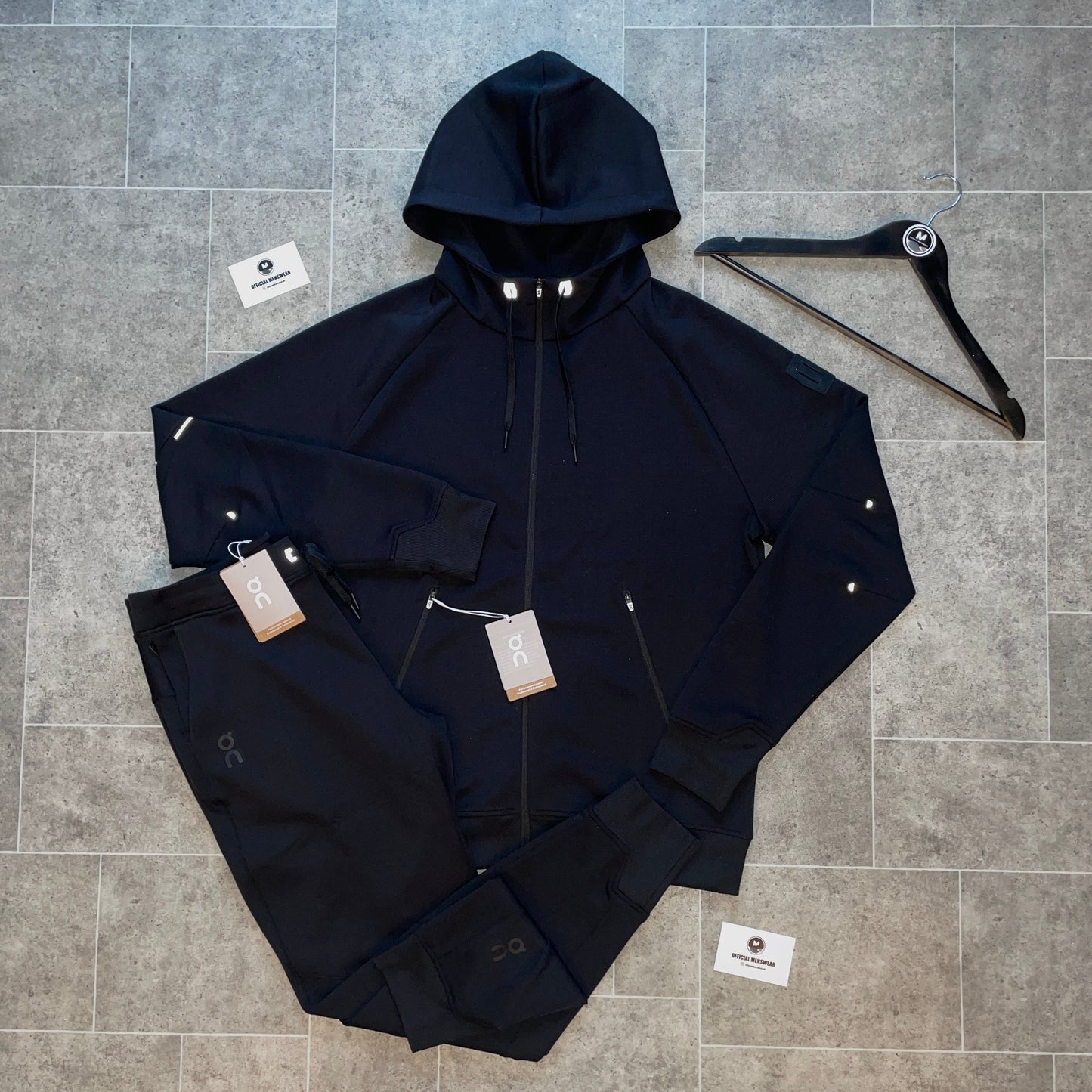 ON RUNNING ‘2 PIECE SET’ - BLACK