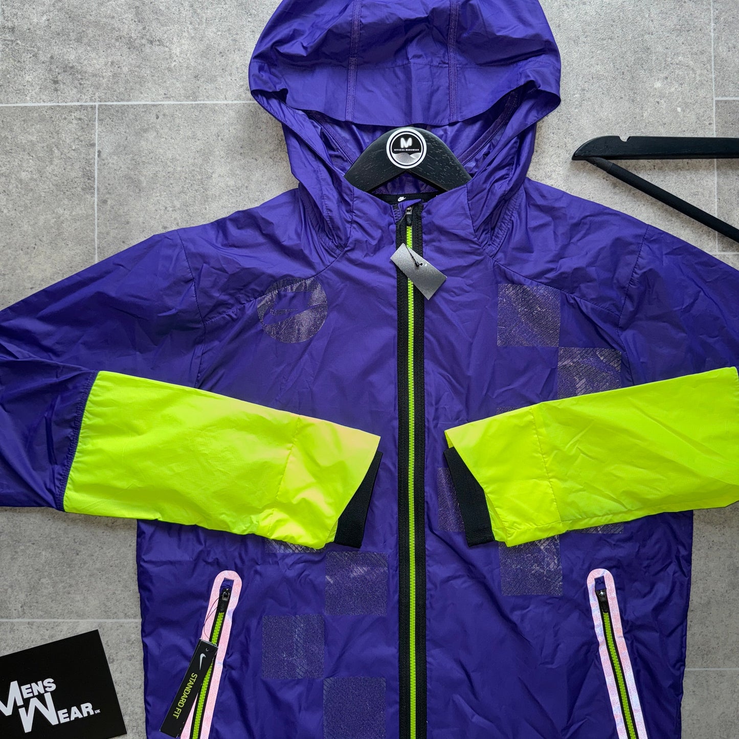 NIKE ‘EXCLUSIVE’ SHEILD FLASH WINDBREAKER - PURPLE/NEON
