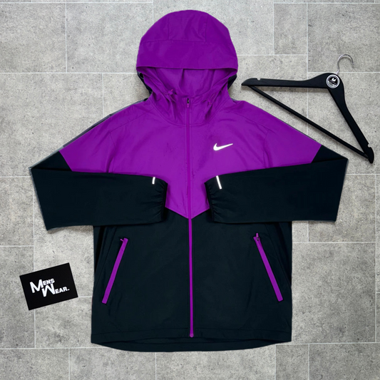 NIKE UV WINDBREAKER - VIVID PURPLE / BLACK