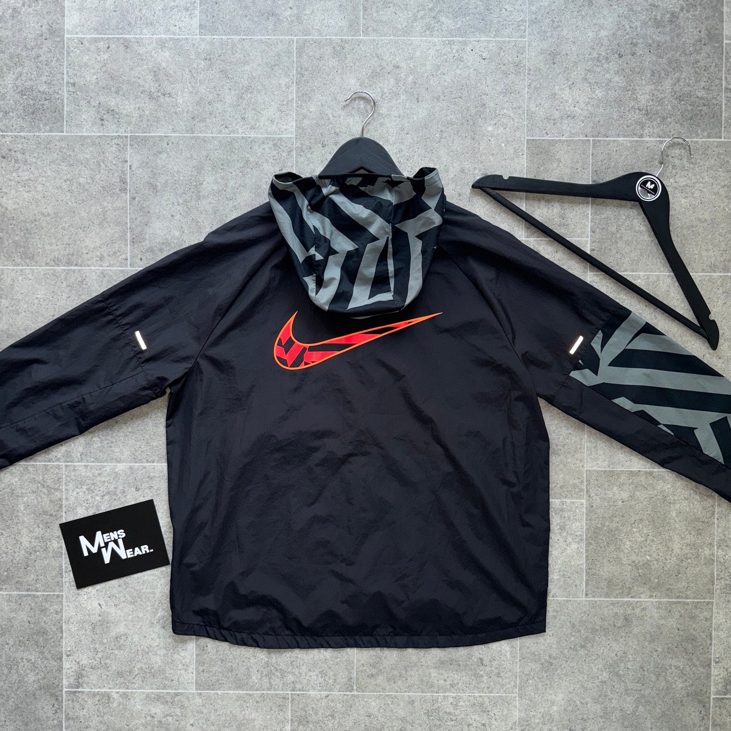 NIKE ‘EXCLUSIVE’ EKIDEN JACKET - BLACK/GREY