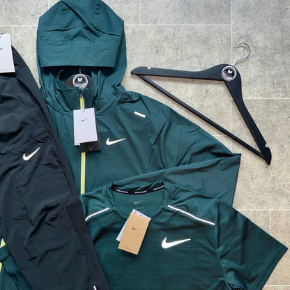 NIKE UV WINDBREAKER SET - DEEP JUNGLE/BLACK