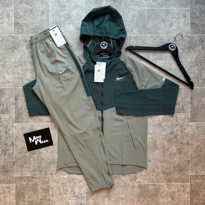 Nike Performance Tracksuit - Khaki Green