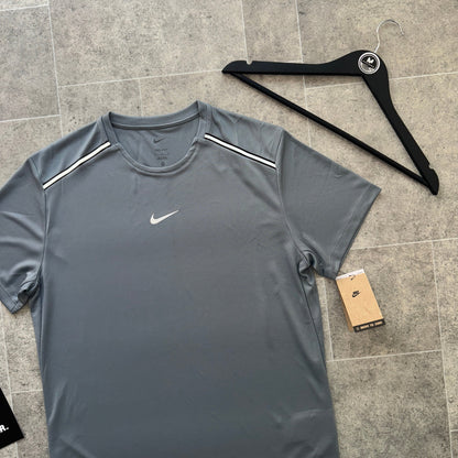 Nike DF Miler - Grey