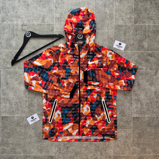 NIKE GHOST FLASH WINDBREAKER - SUNSET ORANGE