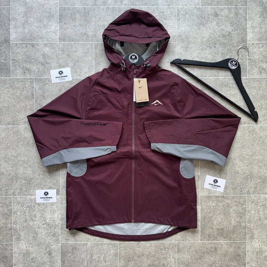 Nike ‘2025’ Cosmic Peaks Storm-fit ADV Waterproof Jacket - Maroon/Grey