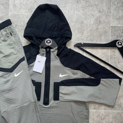 NIKE RUNNING DIVISION LONG SLEEVE SET - SAND/BLACK
