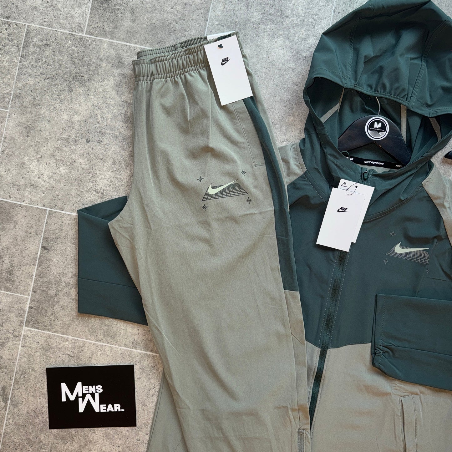 Nike Performance Tracksuit - Khaki Green