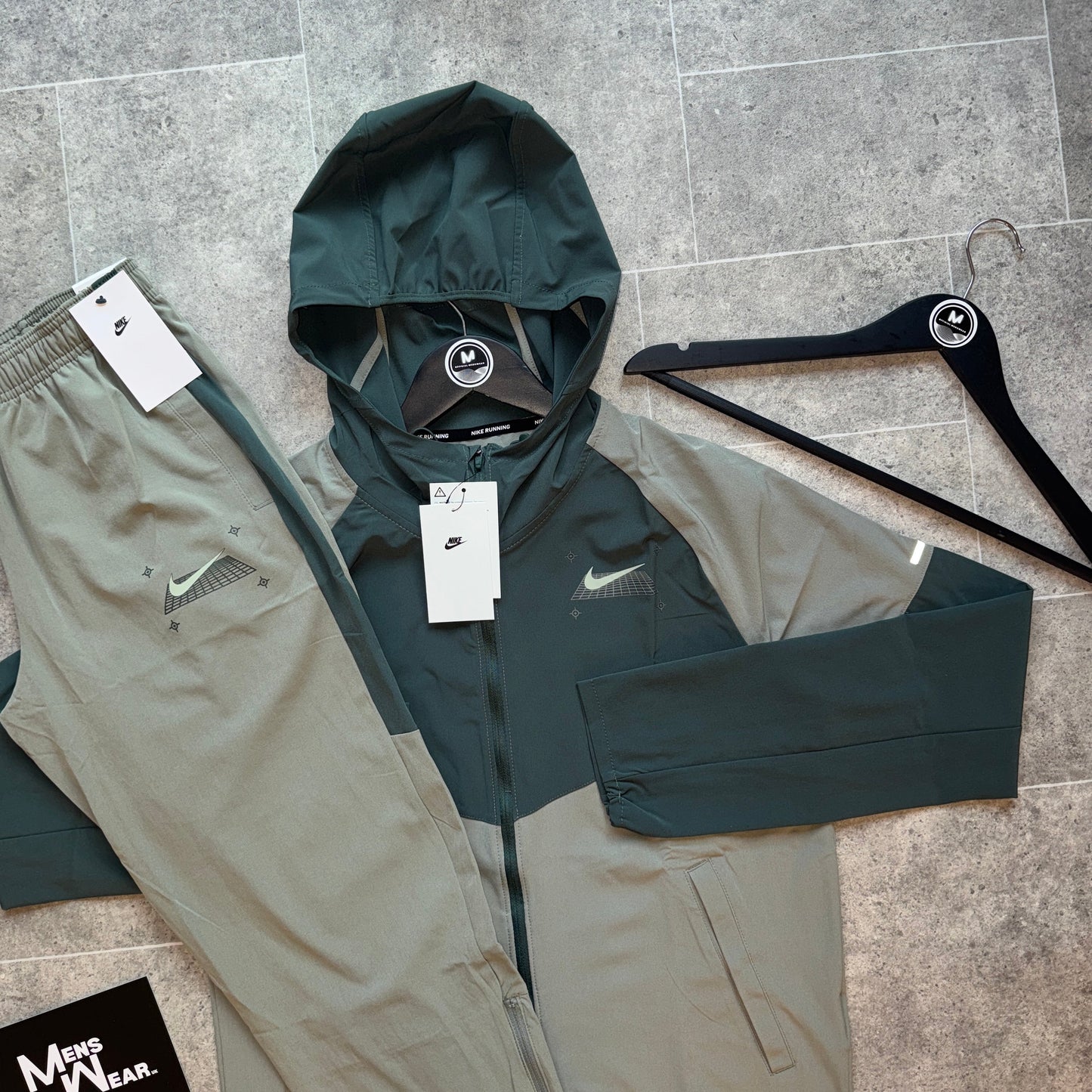 Nike Performance Tracksuit - Khaki Green