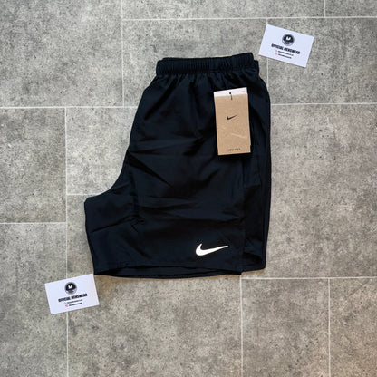 NIKE CHALLENGER SHORTS - BLACK