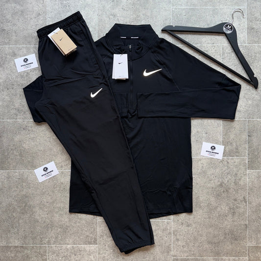 Nike element x Challanger set - black