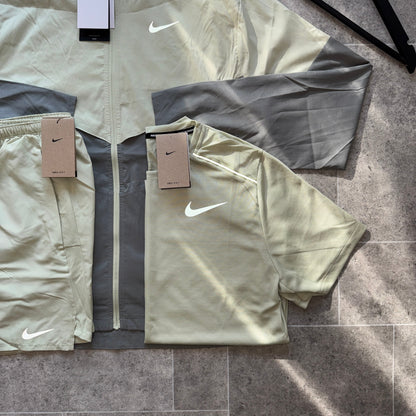 Nike UV Tri-Set - Olive Aura