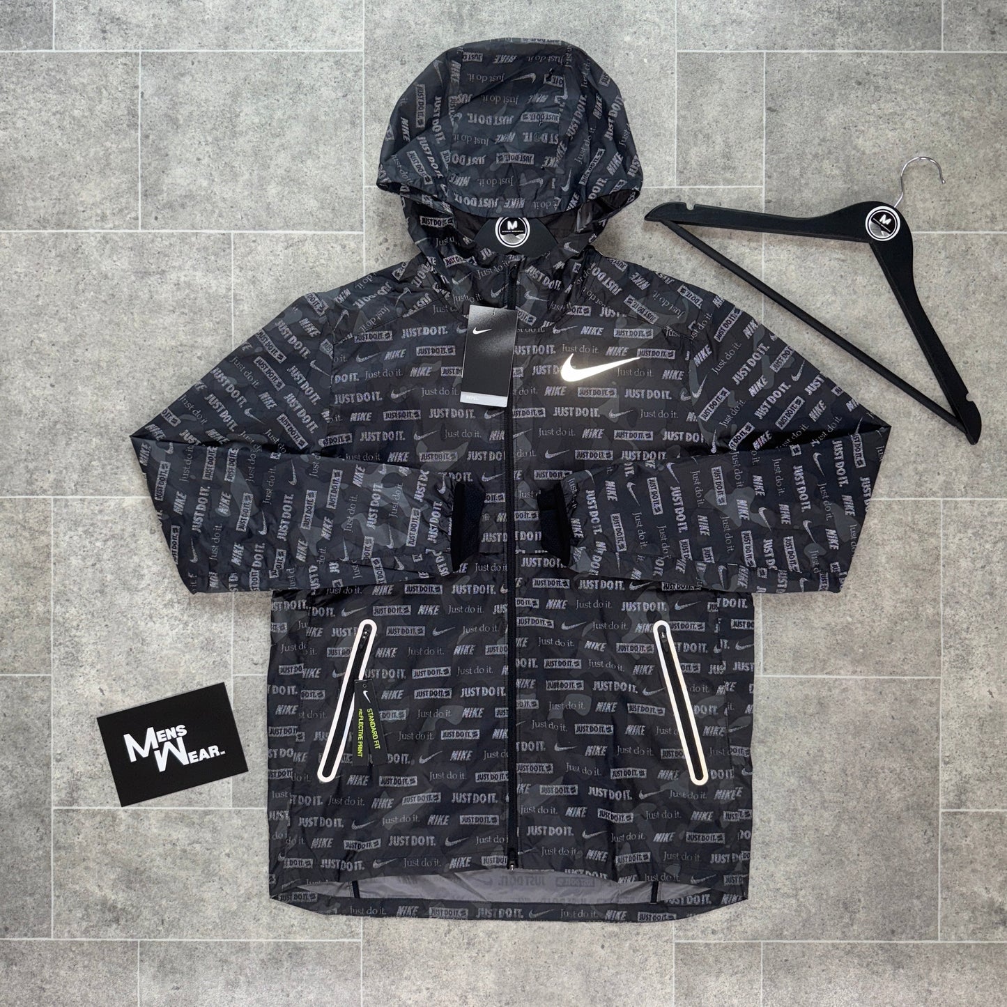 Nike ‘Exclusive’ Ghost Flash Windbreaker - Black