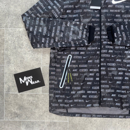 Nike ‘Exclusive’ Ghost Flash Windbreaker - Black