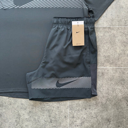 Nike Flash Challenger Set - Grey